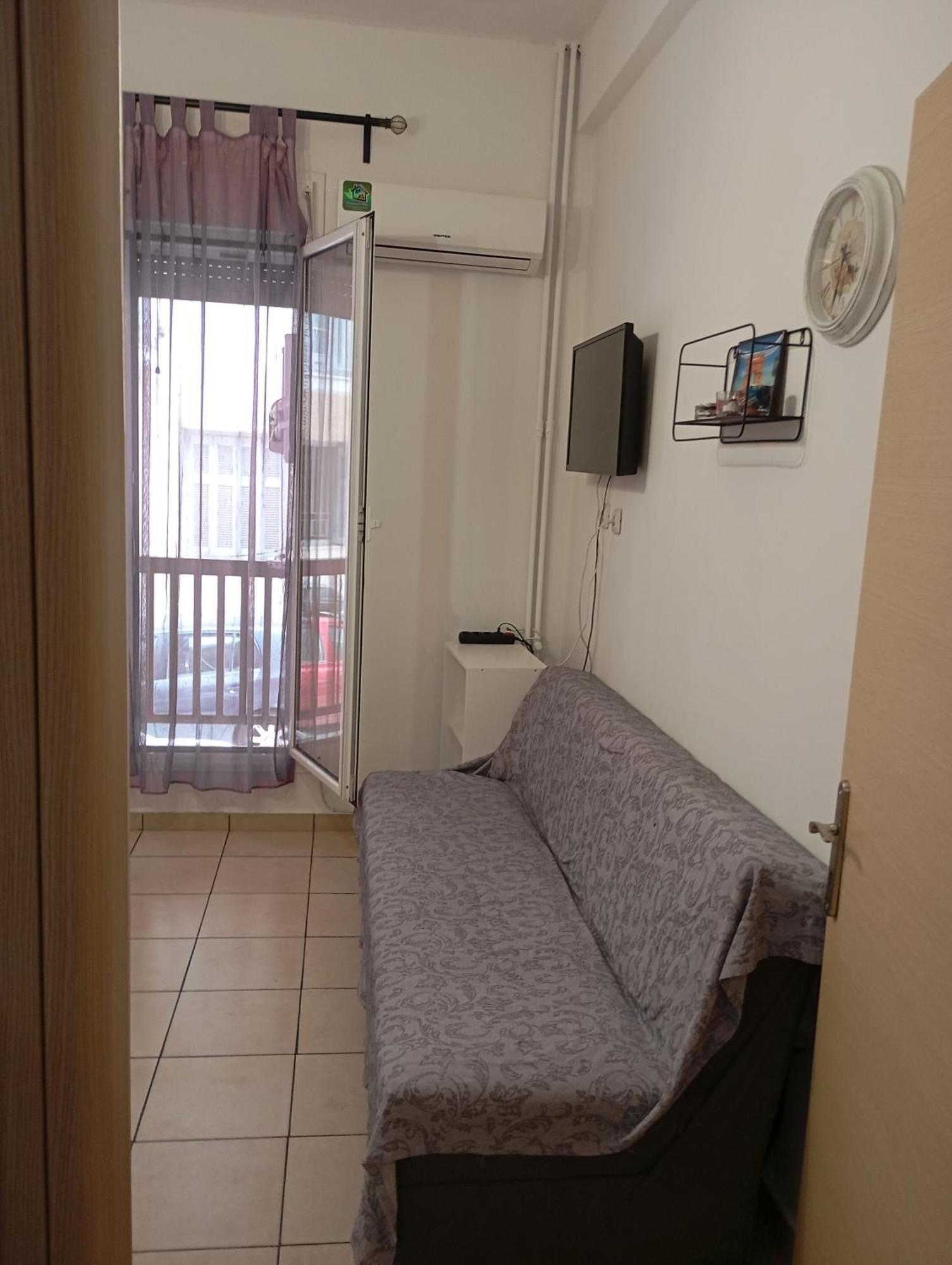 Aperriton Apartment Атина Екстериор снимка